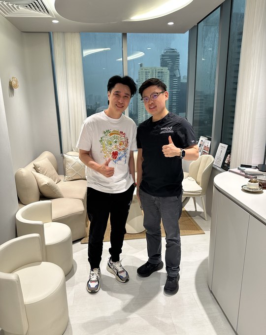 Dasmond Koh with Dr Sin Yong Singapore